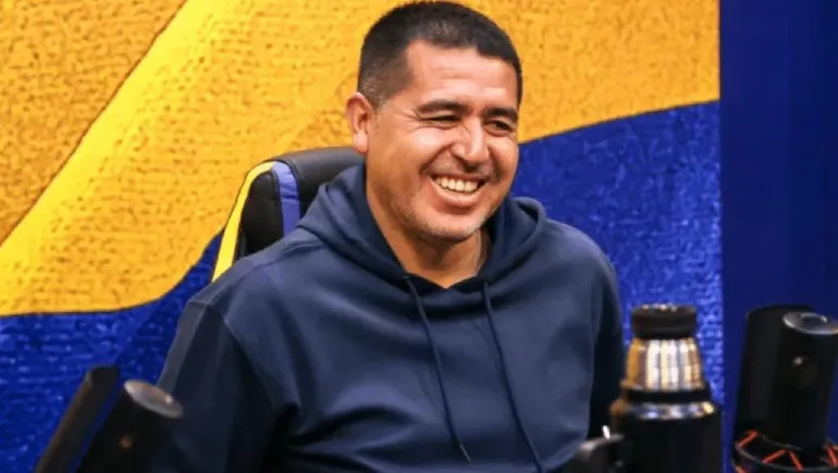 Atento Riquelme: un delantero de jerarquía sondeado por Boca rescindirá en Europa y quedará libre