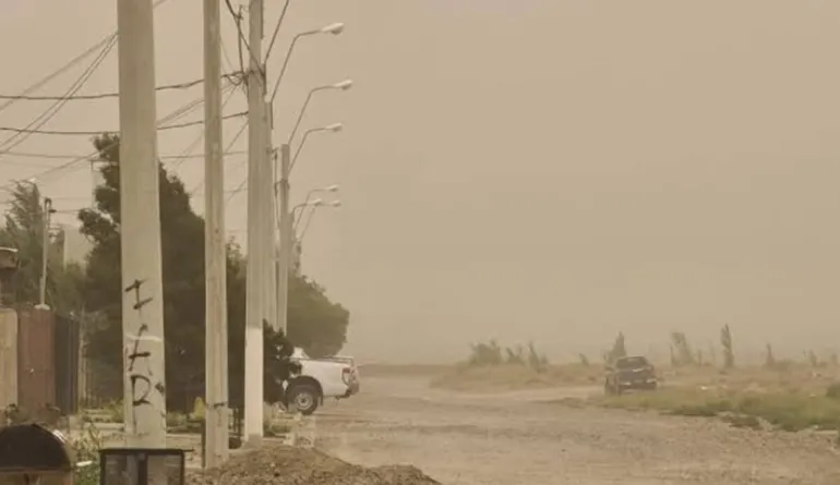 Alerta por vientos de más de 120 km/h, nevadas y fuertes tormentas