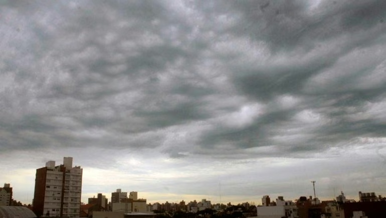 Tras la tormenta del domingo, así sigue el tiempo en Neuquén: ¿Qué pasa con el viento y la lluvia?